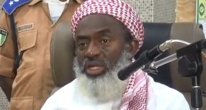 Zaben 2019: Sheikh Gumi Ya Shawarci Atiku Ya Garzaya Kotu Ya Nemi Hakkin Sa