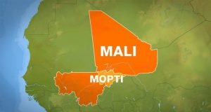At least 16 dead as attackers storm Mali army camp