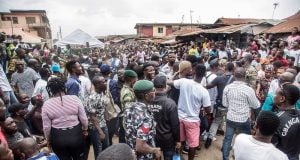 Rikicin Siyasa: Mutane 2 Sun Mutu An Lalata Motoci 35 A Lagos