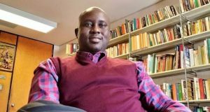 Ethiopian Airlines Crash: Hundreds Pay Tribute To Late Prof. Adesanmi In Lagos