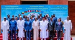 Illegal Arms: Buhari Challenges Regional Leaders On Flow Into Nigeria