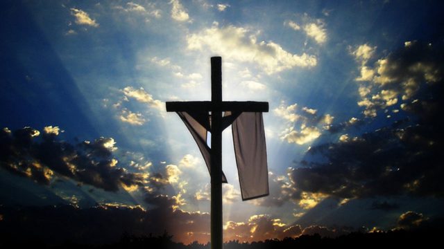 Lenten-season-Christians-Cross