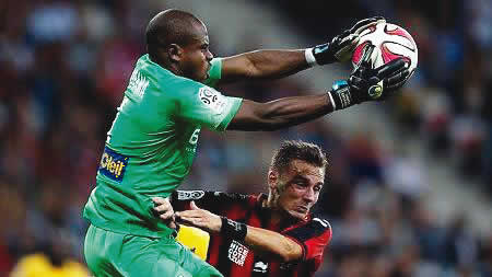 Enyeama-left.jpg