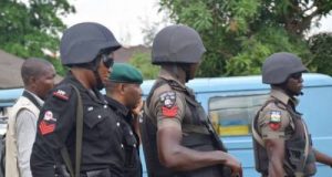 Police To Arrest Politicians Driving With Covered Number Plates Police To Arrest Politicians Driving With Covered Number Plates