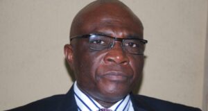 2023 Presidential Ticket: Nigerians Witnessing Madness In APC – Onanuga