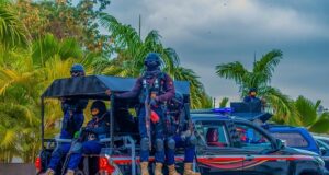 Nasarawa: Civil Defence Corps Hands Over Intercepted Items To Railway Corporation.