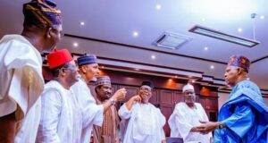 Emoluments: FG To Raise Salaries Of Judges, Elected Politicians By 114% – RMAFC.